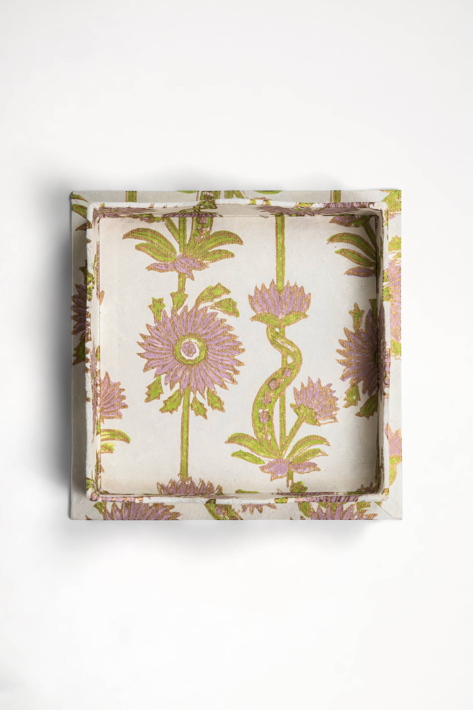 Scalloped Floral Vines Blockprint Tray in Lilac Purple