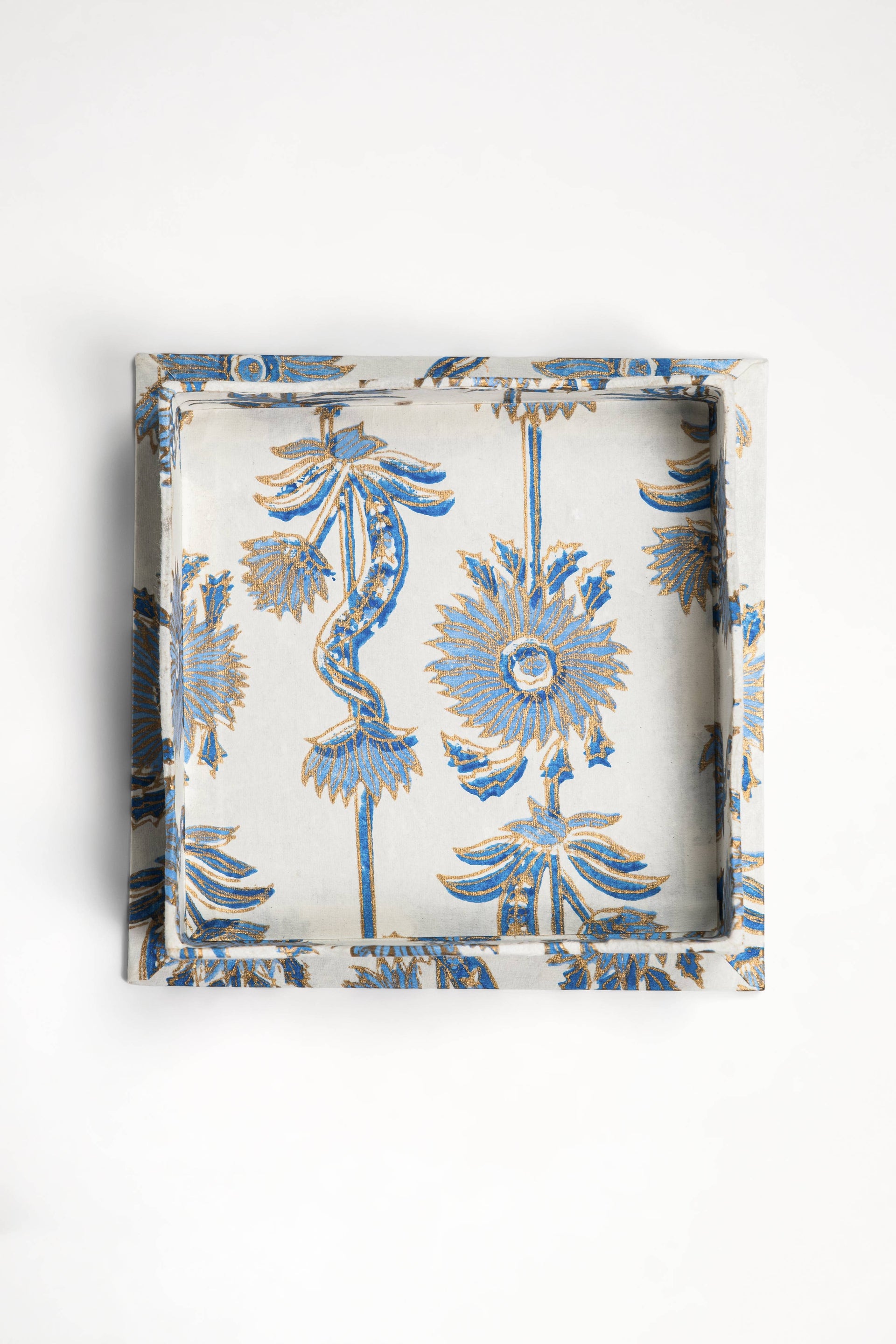 Scalloped Floral Vines Blockprint Tray in Blue
